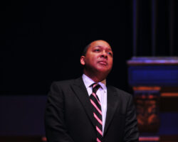 California Symphony will present Wynton Marsalis' "Violin Concerto" in its "Copland—American Traditions” program, Sept. 30–Oct. 1, 2023 at the Lesher Center for the Arts in Walnut Creek. Violinist Kelly Hall-Tompkins will headline the performance.