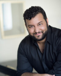 Merola faculty member Mario Antonio Marra will curate Merola Opera Program’s "L’Anima Napoletana," a vocal/piano recital featuring a selection of Neapolitan songs, Jun. 25 at the San Francisco Conservatory of Music’s Caroline H. Hume Concert Hall.