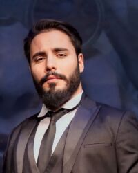 Baritone Enes pektaş stars as The Music Master in Merola Opera Program's "Ariadne auf Naxos," performing July 30 & August 1 at the San Francisco Conservatory of Music Caroline H. Hume Concert Hall.