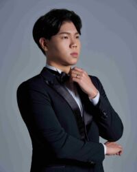 Baritone Paul Jang stars as Harlequin in Merola Opera Program's "Ariadne auf Naxos," performing July 30 & August 1 at the San Francisco Conservatory of Music Caroline H. Hume Concert Hall.